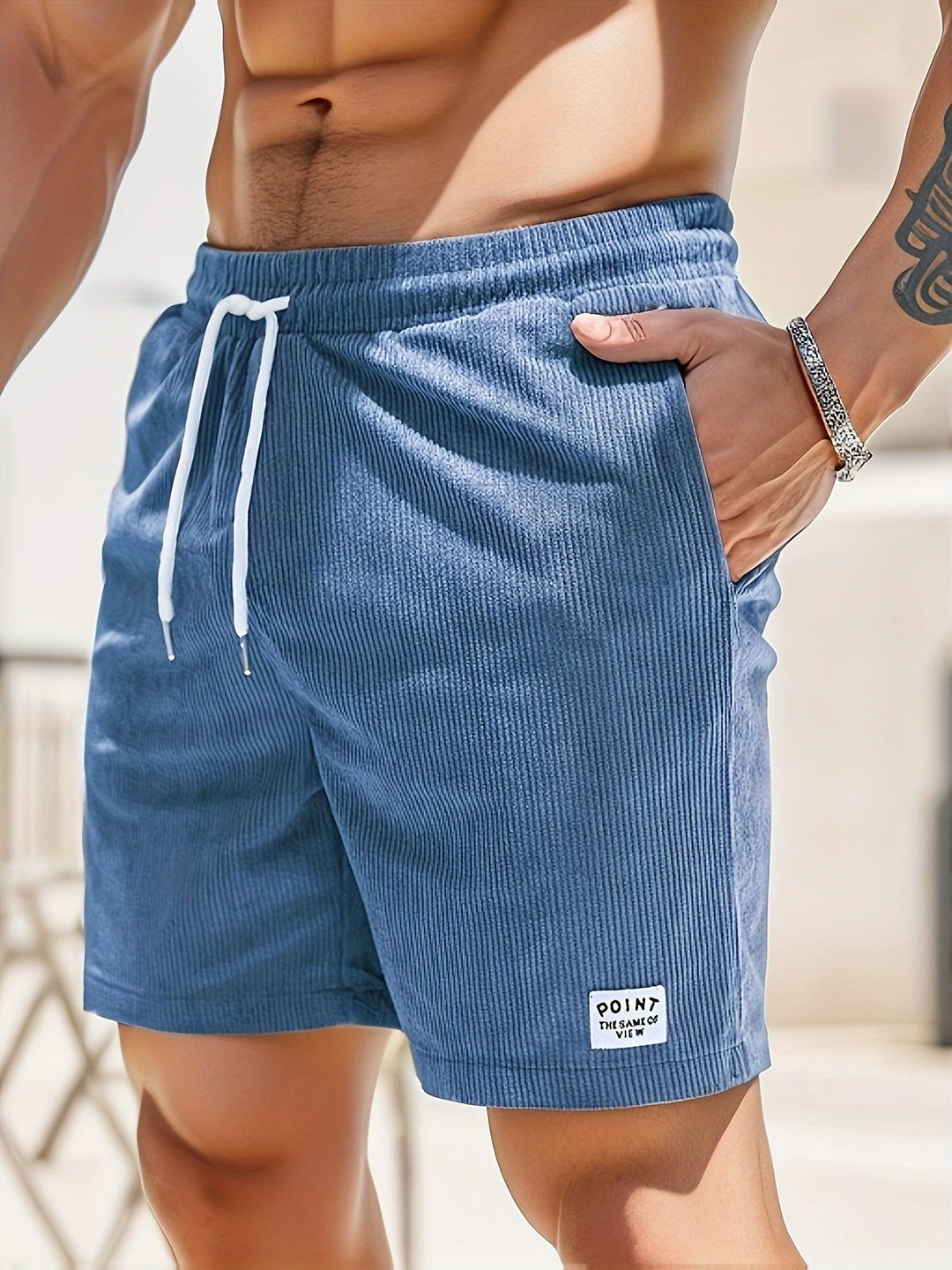 Découvrez des shorts décontractés pour hommes, confortables, avec une taille élastique, en tissu léger et respirant, et une coupe parfaite pour la randonnée.