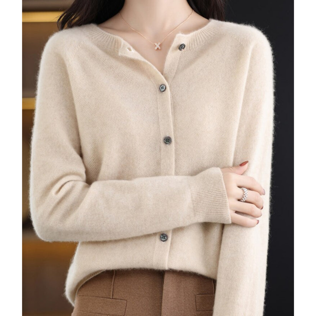 Veste en tricot de luxe pour femmes 100% laine mérinos avec encolure en O et touche de cachemire