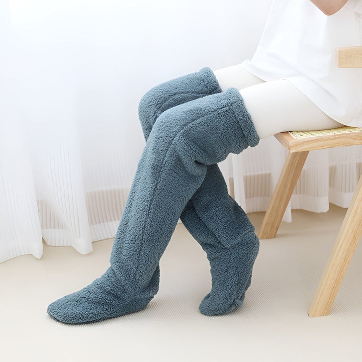 Chaussettes Fuzzy Haute de Genou Chaleureuses pour un Confort et un Style Supplémentaires