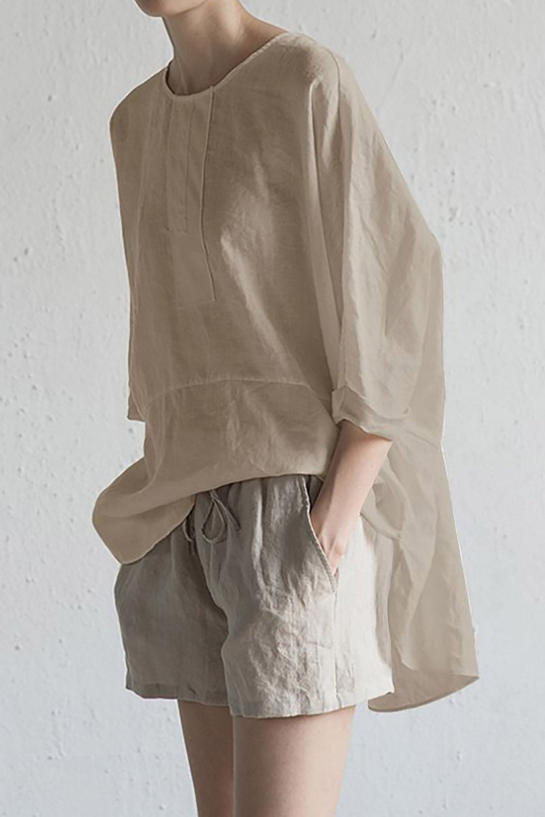 Verina | Élégante blouse pour femmes en lin décontracté, matériau respirant, manches demi-longues et design léger.