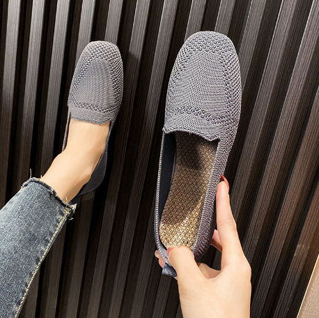 Felina - Chaussures orthopédiques pour femmes confortables avec semelles antidérapantes pour une sécurité accrue.