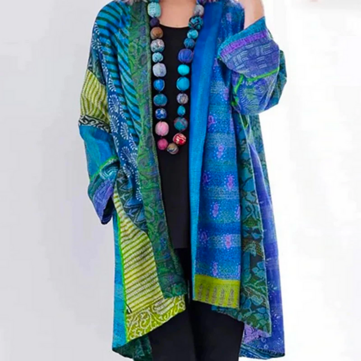 Lorena - Kimono élégant pour femmes avec des motifs ethniques vivants pour des moments stylés.