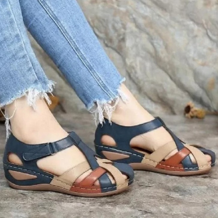 Breeze d'été | Sandales pour femmes élégantes avec des teintes contrastées stylées