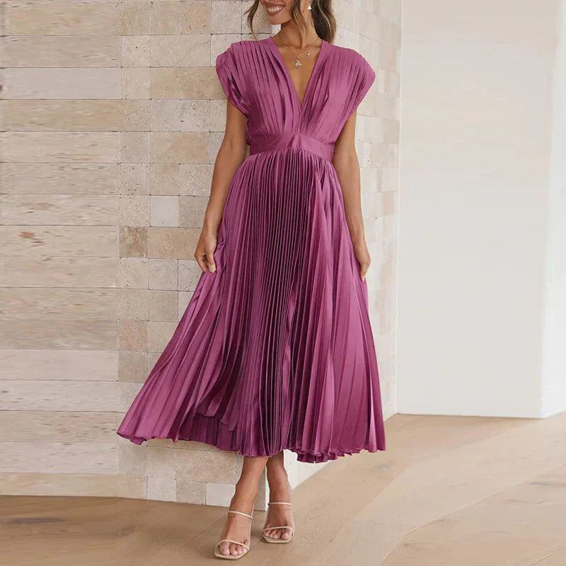 Daliah - Robe maxi élégante avec un décolleté en V flatteur et de jolis plis.