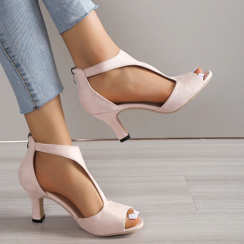 Echo - Talons pour femmes élégantes en noir, rose et crème pour un look raffiné
