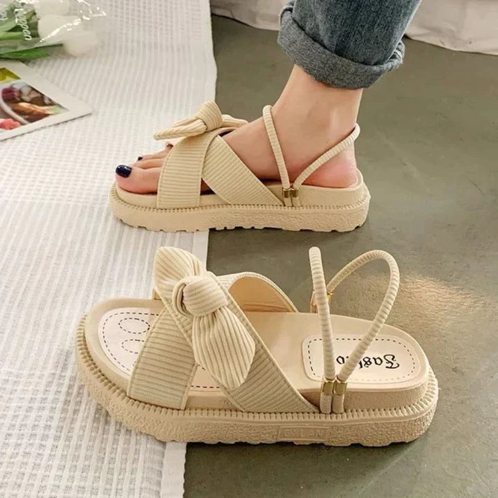 Flair - Sandales élégantes et légères pour femmes avec un design de nœud chic