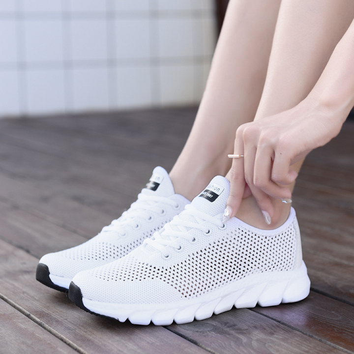 Zivora - Chaussures de sport ultra-légères pour femmes avec un soutien supplémentaire pour des performances optimales.