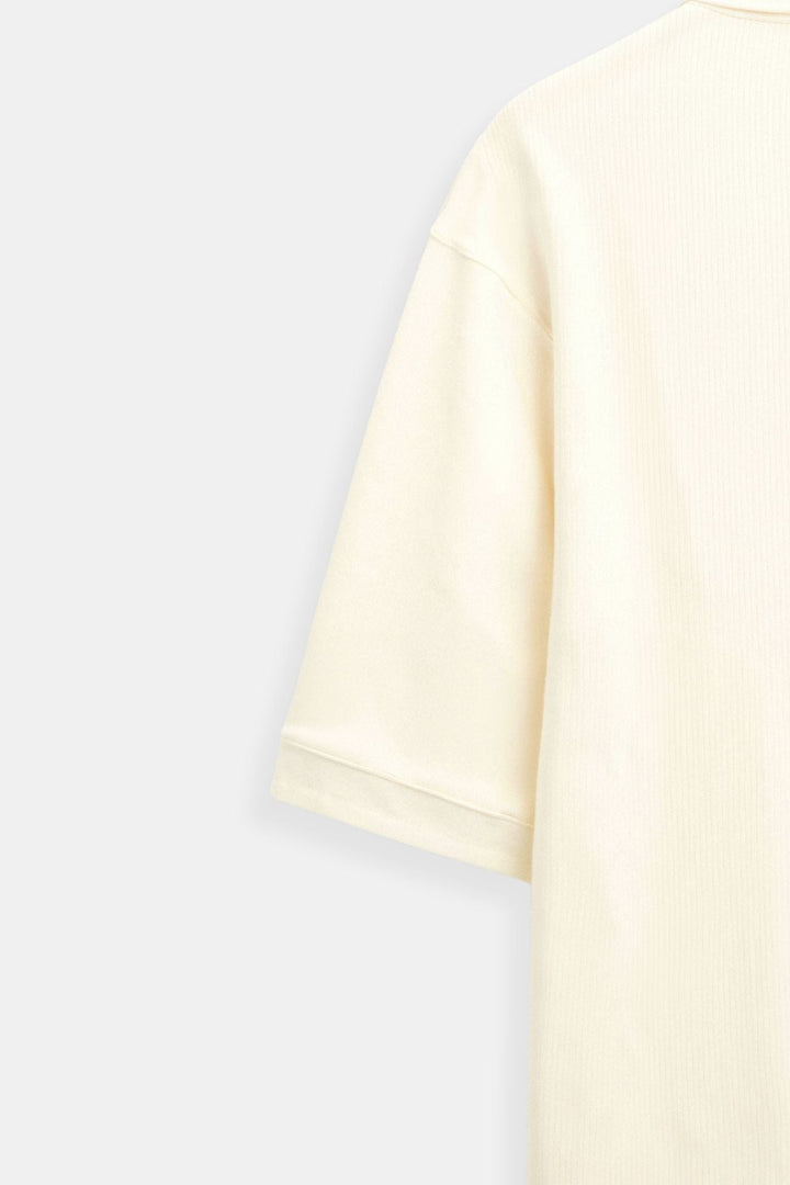 Polo pour hommes élégante en beige - Une élégance intemporelle pour toutes les occasions