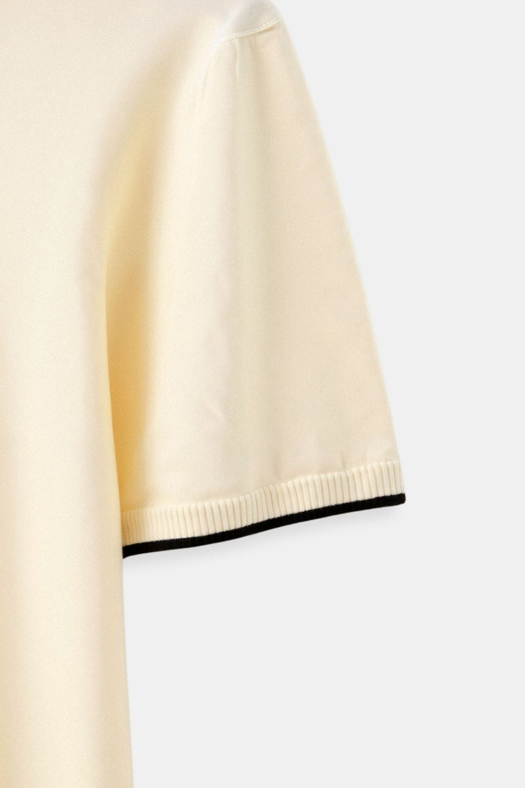 T-shirt Polo pour Hommes Élégant avec Détails Contrastés - Élégance Intemporelle et Look Moderne