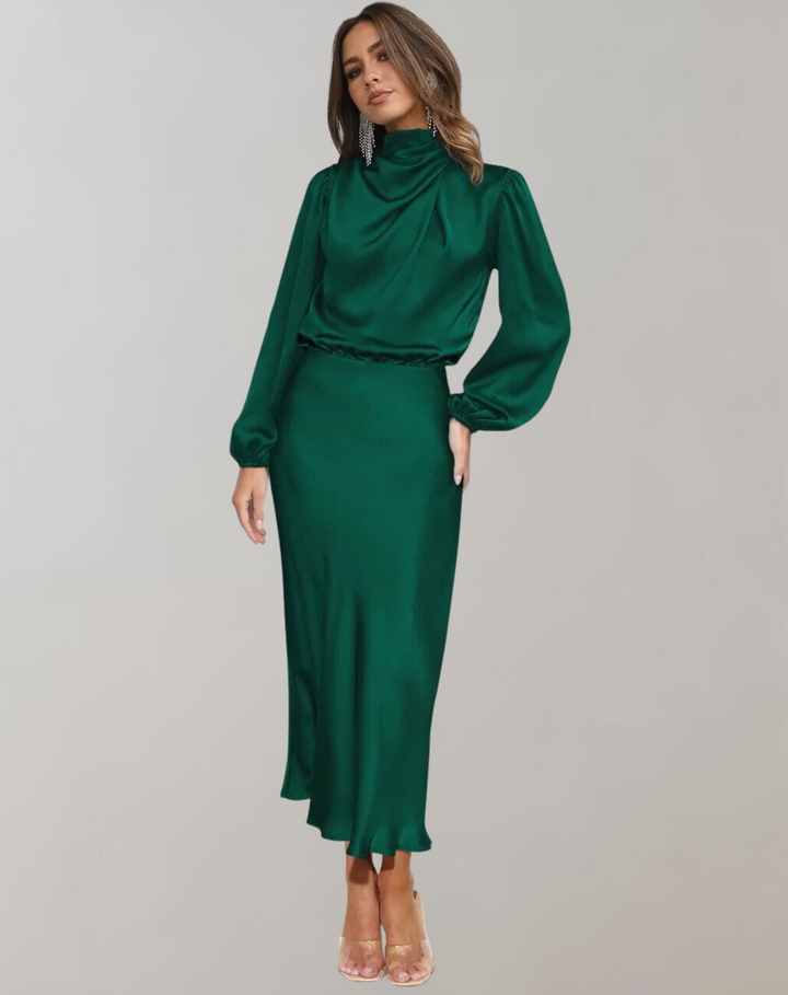 Darielle | Robe en satin luxe à manches longues pour les soirées, les fêtes et les occasions élégantes.
