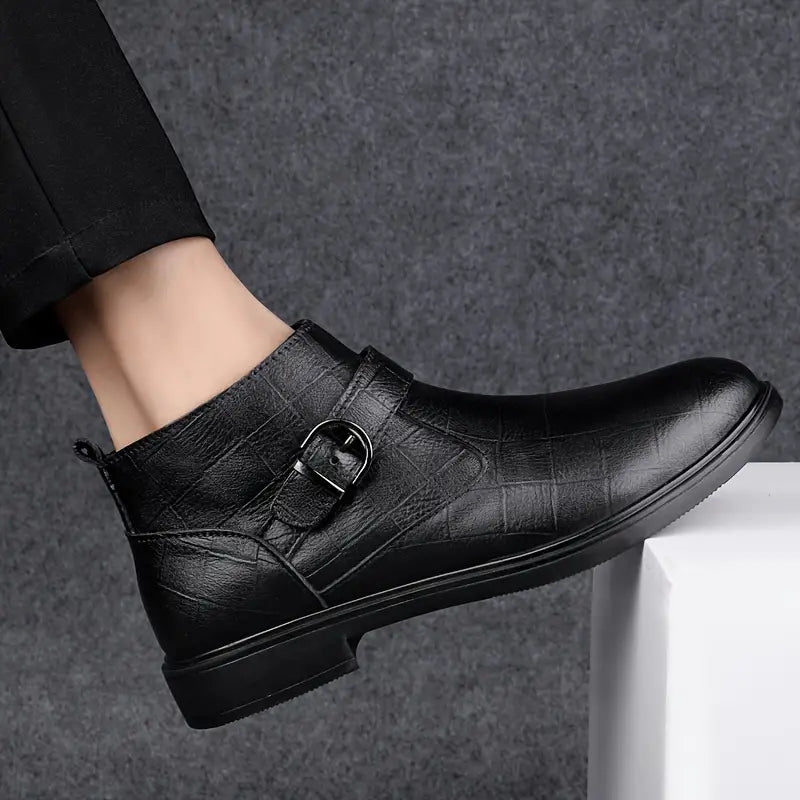 Bottes en cuir élégantes Frank™ avec détails à la mode de boucle.