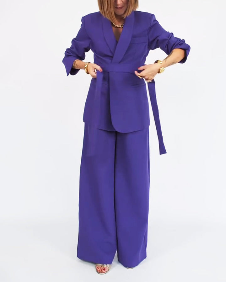 Constanza | Blazer oversized élégant et pantalon en teintes violettes luxueuses