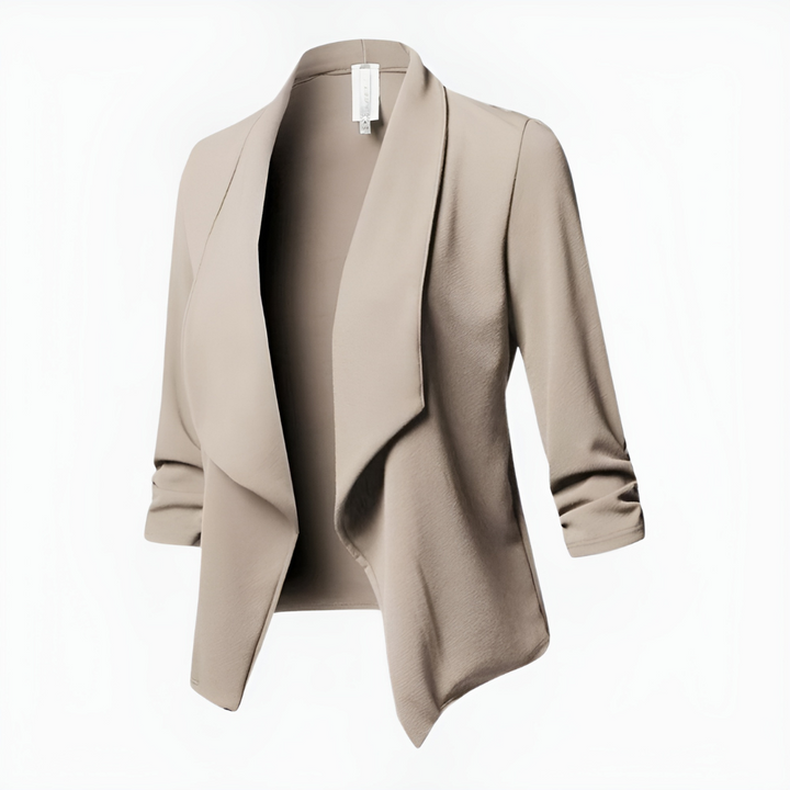 Blazer femme chic Adelheid avec un devant ouvert et des manches trois-quarts élégantes.