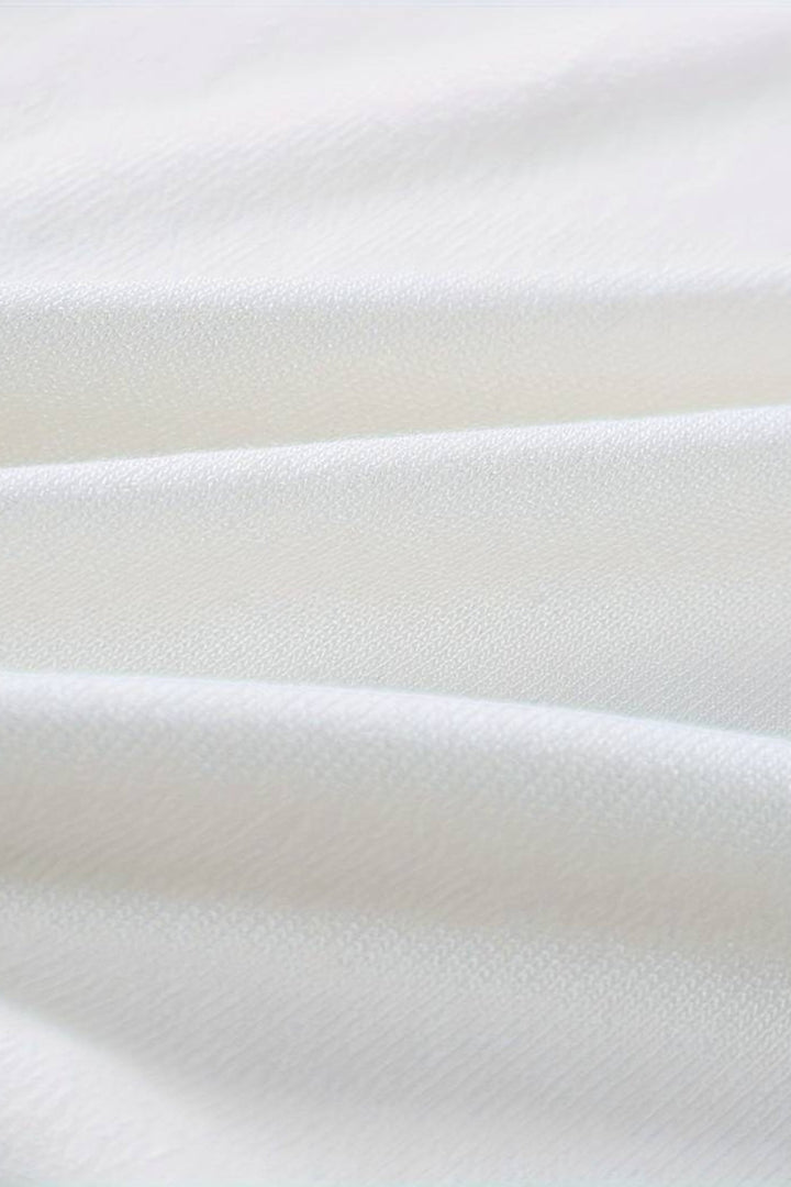 Polo classique élégante avec fermeture éclair et détails contrastés élégants