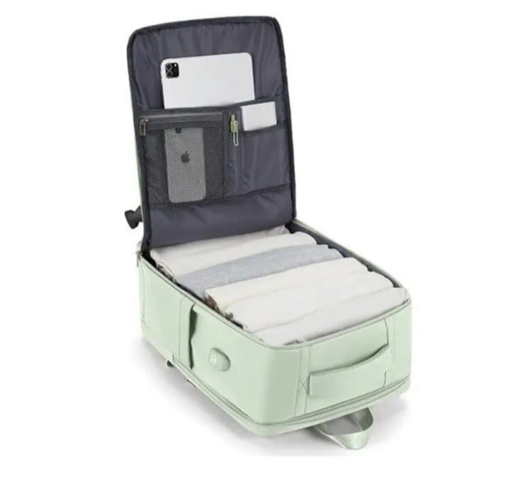 Sac à dos de voyage spacieux et polyvalent pour toutes vos aventures.