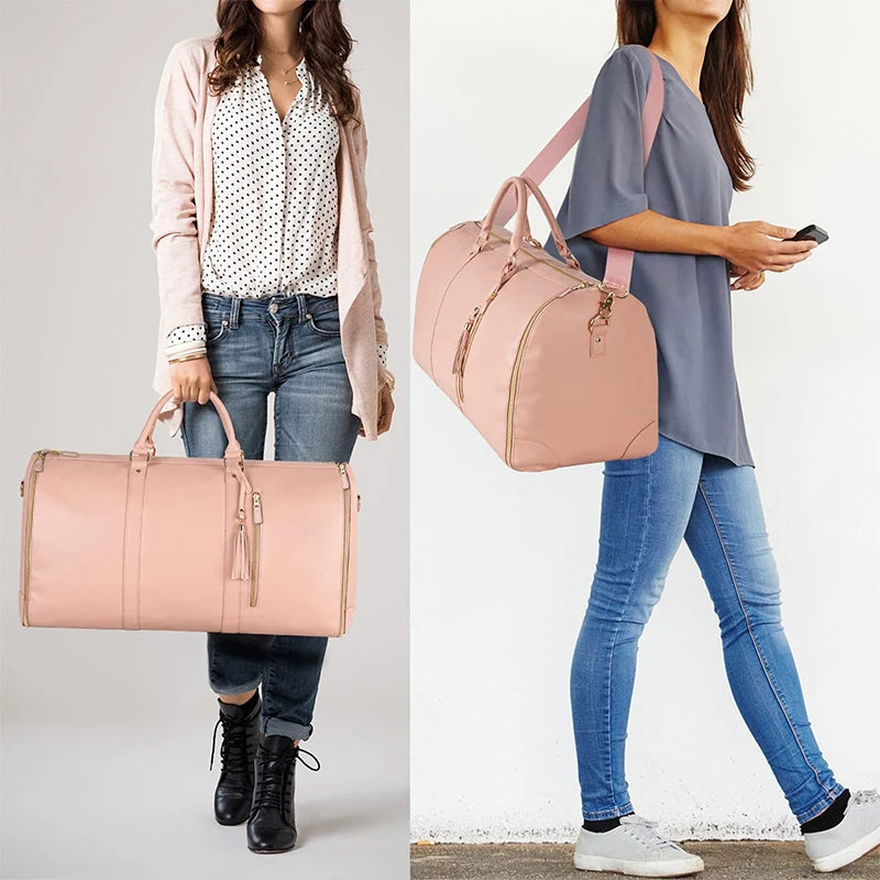 Sac de voyage spacieux et portable avec un design pliable pour plus de praticité.