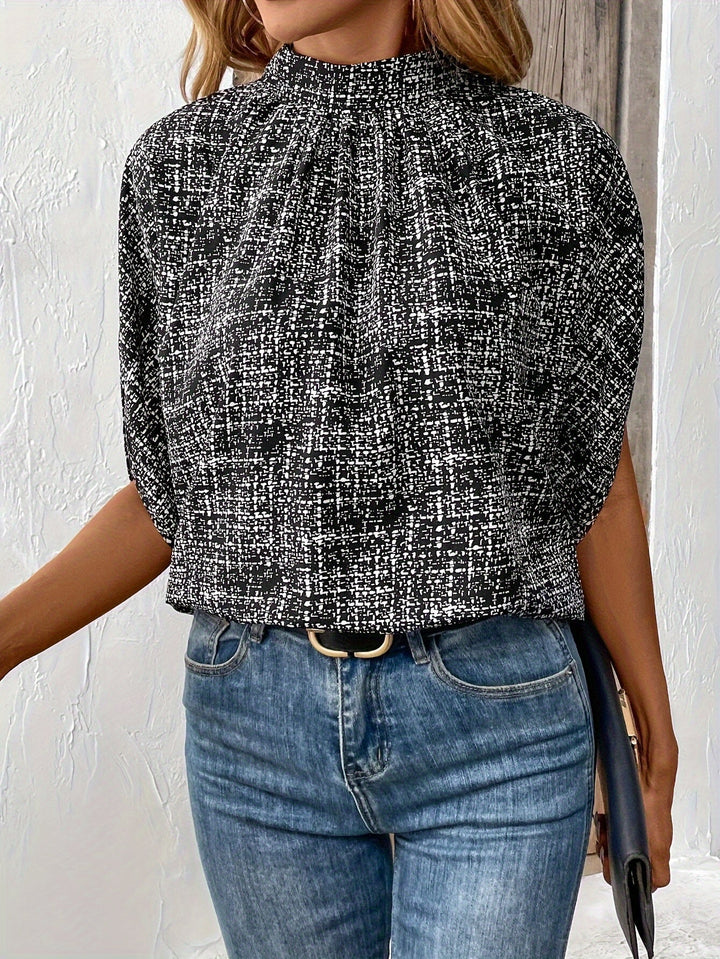 Salomea | Blouse élégante avec imprimé intégral et encolure raffinée - Manches courtes, top léger pour femme