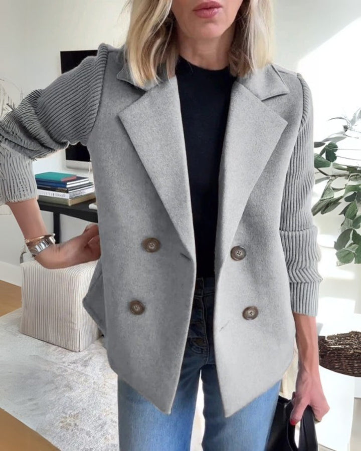 Vaida | Blazer décontracté de luxe pour femmes avec des manches tricotées - Élégante, douce et à la mode.