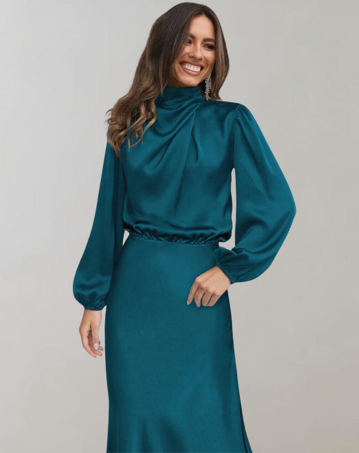 Darielle | Robe en satin luxe à manches longues pour les soirées, les fêtes et les occasions élégantes.
