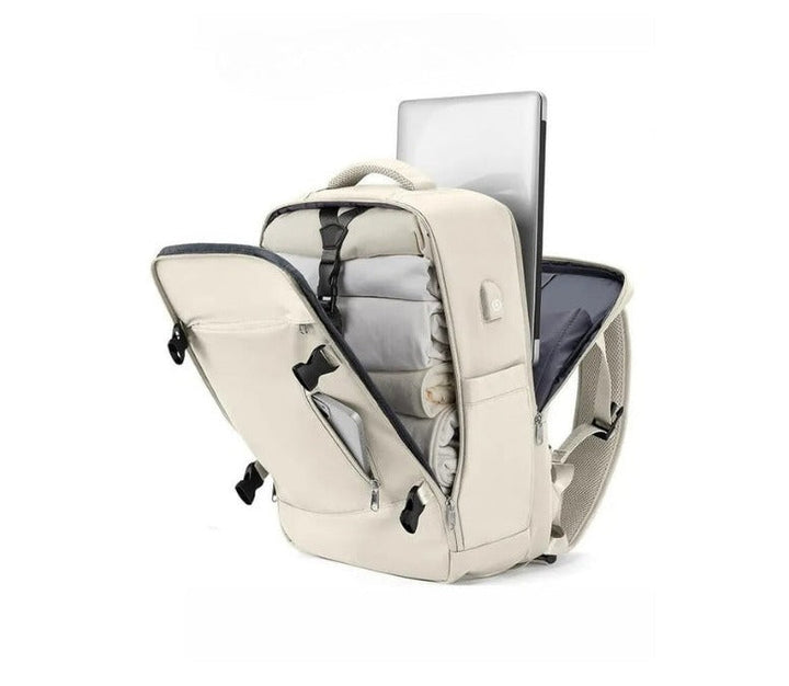 Sac à dos de voyage spacieux et polyvalent pour toutes vos aventures.
