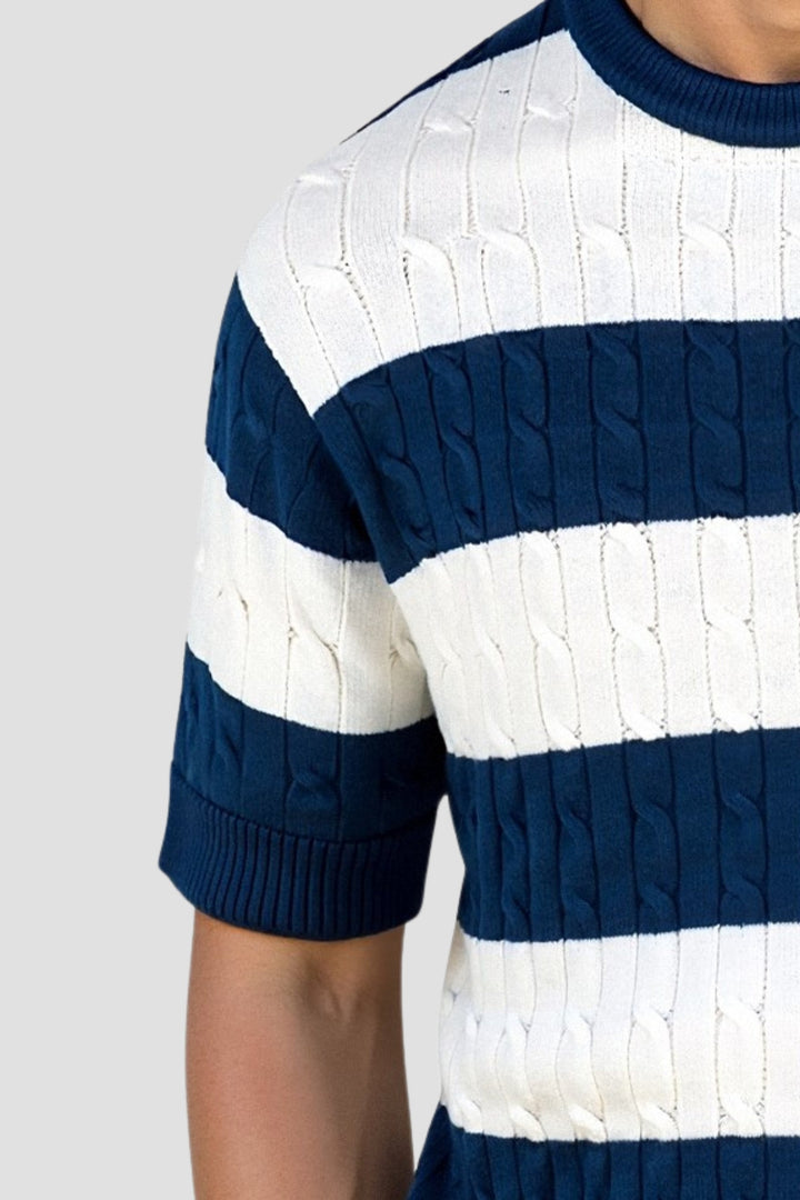 Élégant pull rayé à manches courtes pour hommes, pour un look élégant et confortable