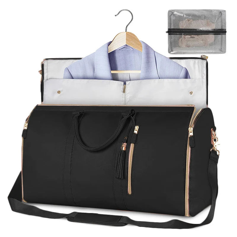 Sac de voyage spacieux et portable avec un design pliable pour plus de praticité.