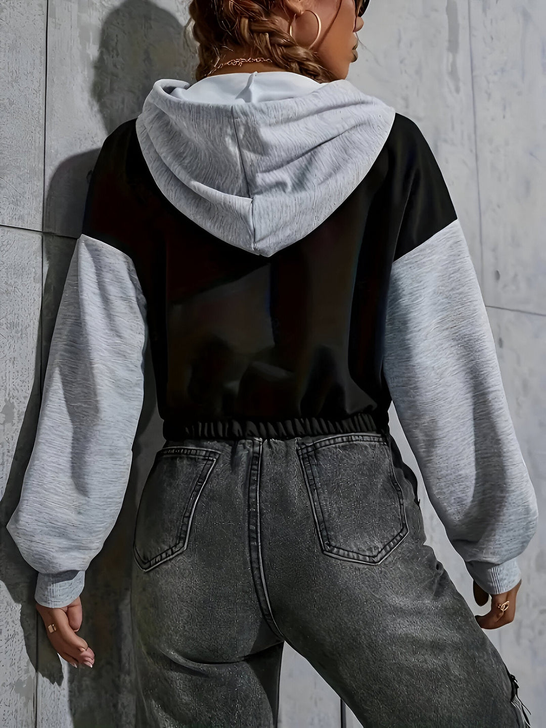 Charis - Hoodie élégante et confortable avec capuche pour un look chic.