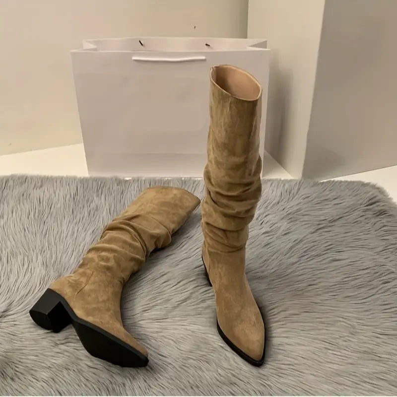 Bottes hautes stylées pour femmes de Daphne