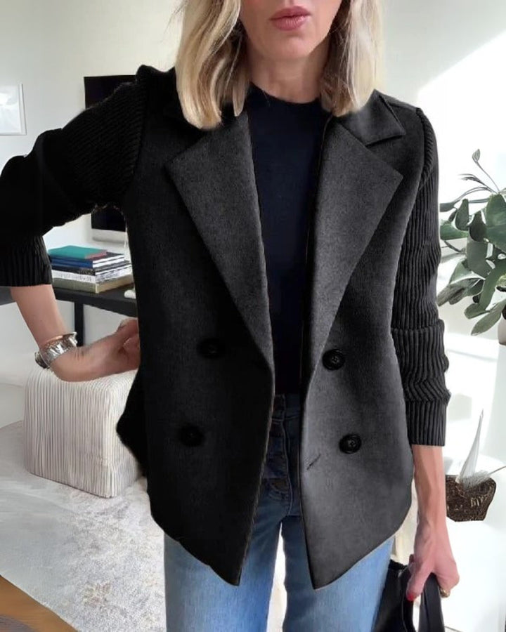 Vaida | Blazer décontracté de luxe pour femmes avec des manches tricotées - Élégante, douce et à la mode.
