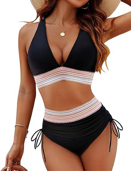 Bikini d'été pour femmes élégante en deux pièces avec une ceinture structurée élégante.