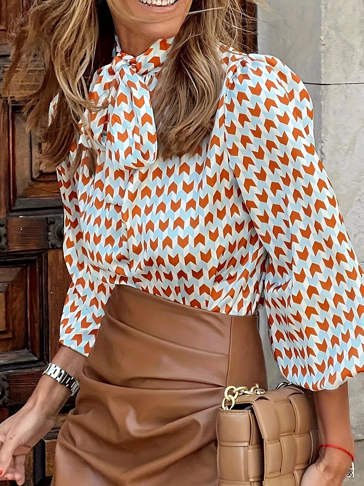 Borghild | Chemisier élégant pour femmes avec col à imprimé géométrique moderne - Parfait pour le bureau et les looks décontractés