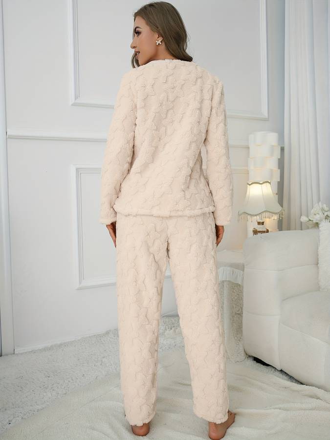 Dolores - Set élégant en peluche blanche avec un ravissant motif d'étoiles pour femmes