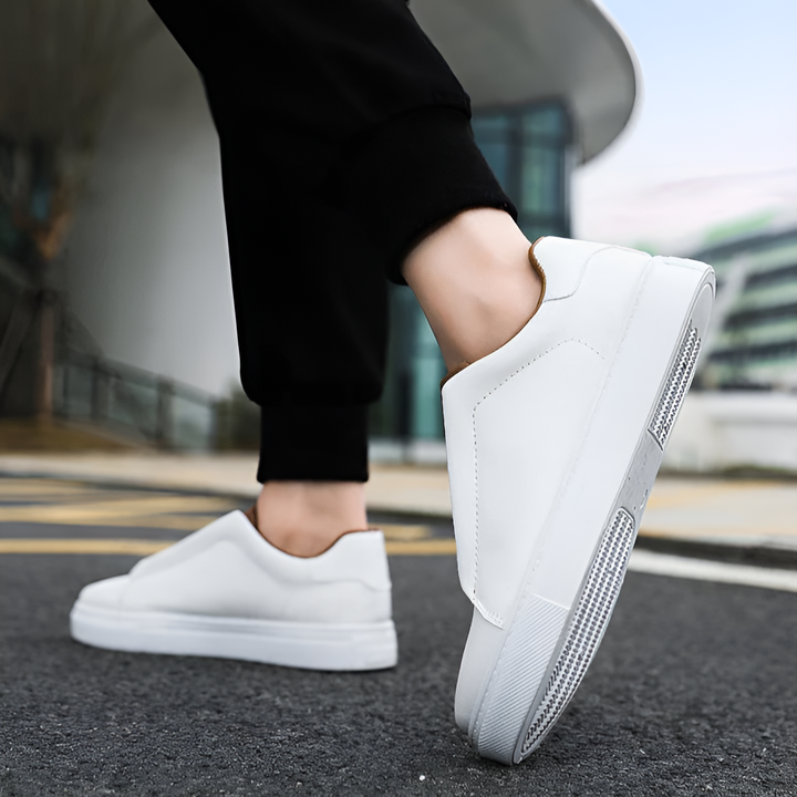 Boaz™ Elegant Luxury Leather Sneakers for a Trendy Look (Baskets en cuir de luxe élégantes pour un look branché)