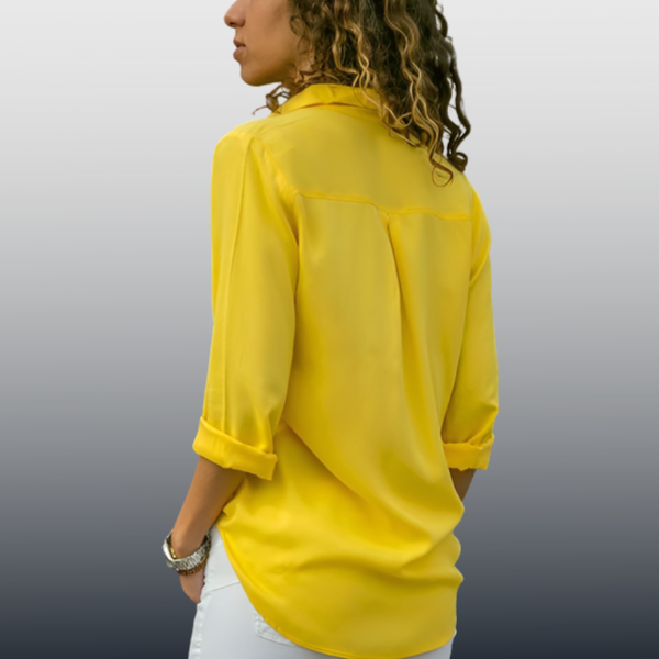 Cyra - Chemisier classique élégant pour femmes avec fermeture à boutons pour un look intemporel.