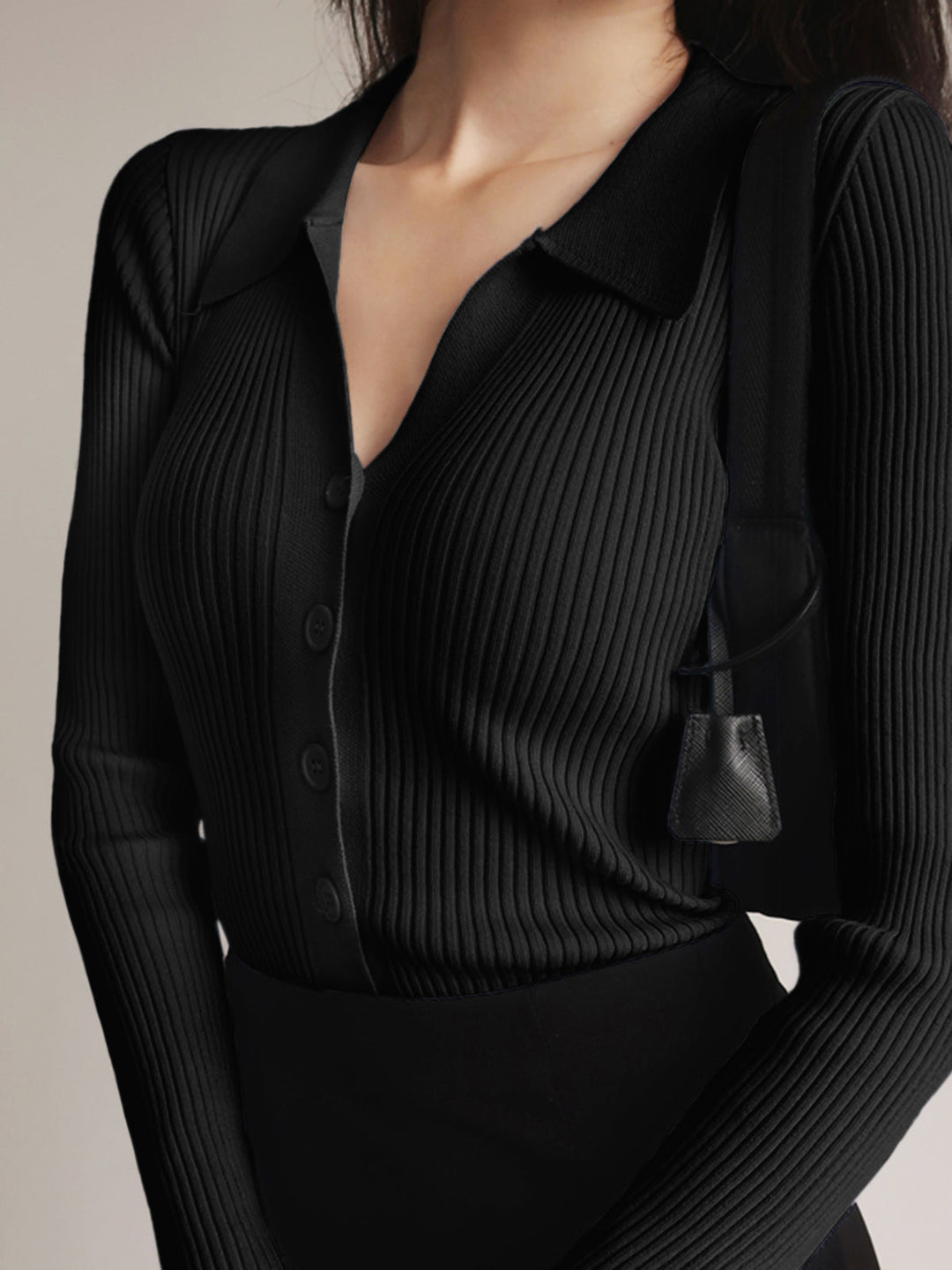 Tryne - Haut Basique Élégant avec Col et Boutons pour Style et Confort