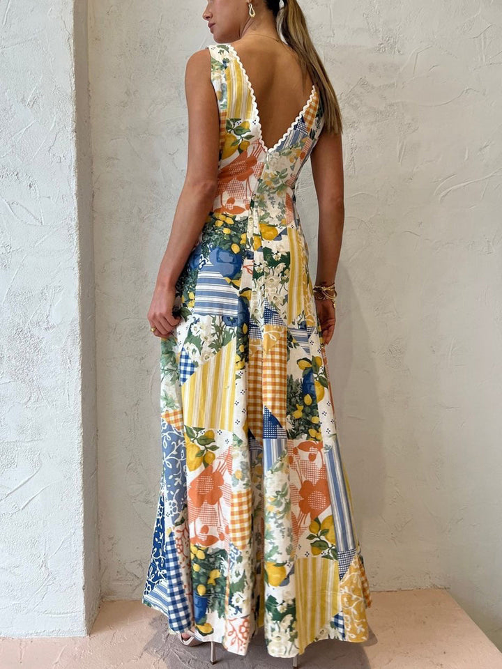 Celina | Élégante robe de chambre maxi à décolleté en V pour femmes avec imprimé boho d'été et ambiance sans couture.