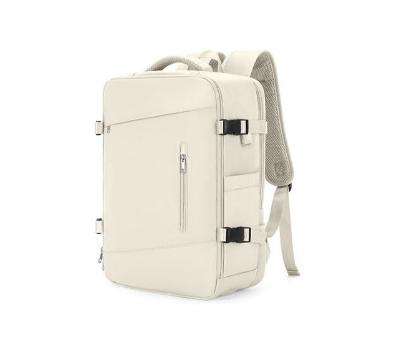 Sac à dos de voyage spacieux et polyvalent pour toutes vos aventures.