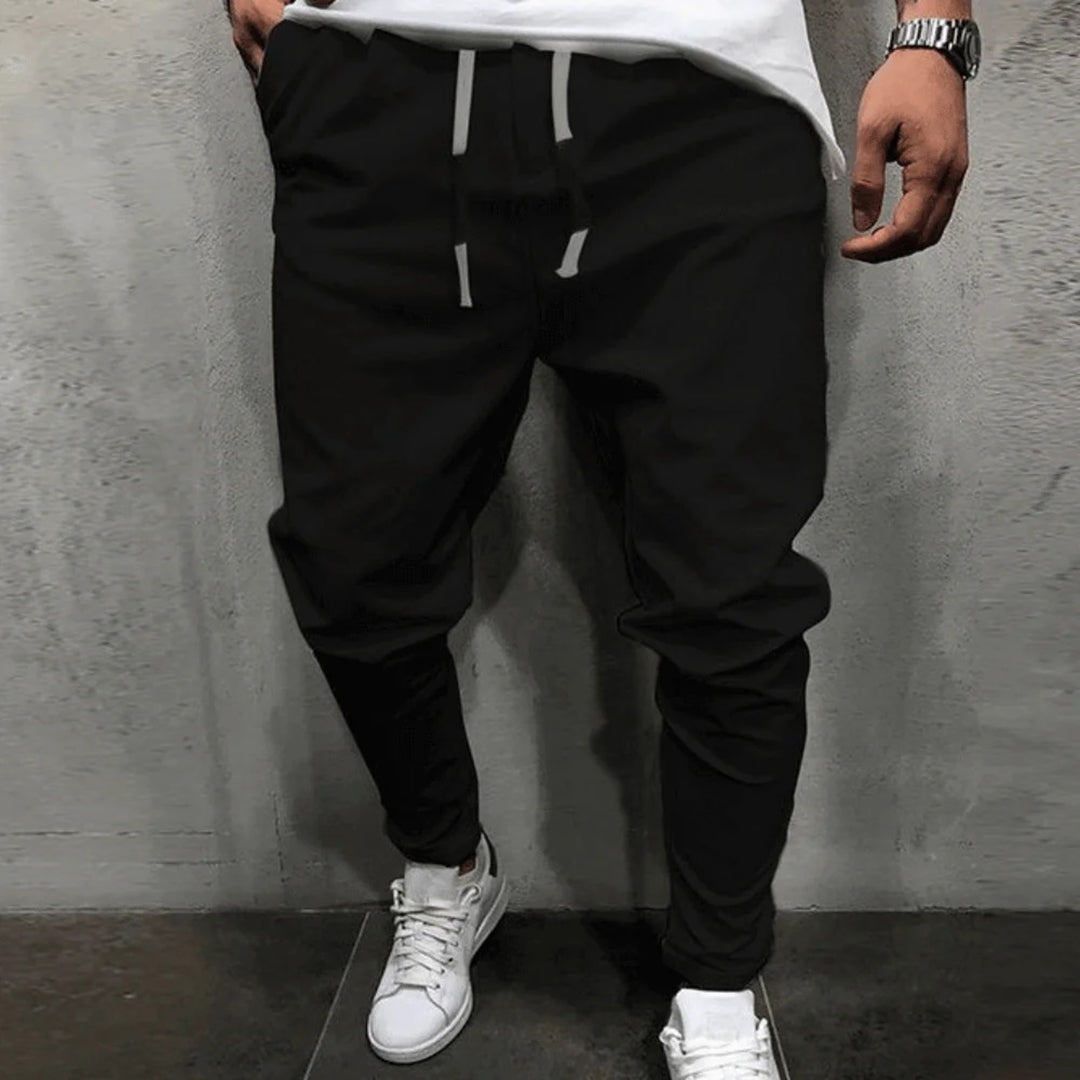 ALOJZ - Des pantalons stylés et confortables pour les fashionistas masculins