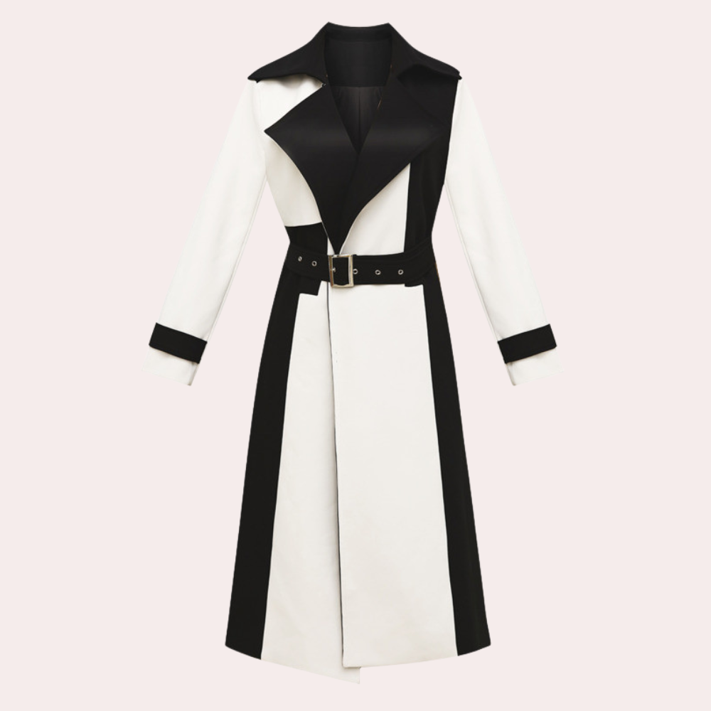 Trench-coat stylé pour femme avec une élégante ceinture