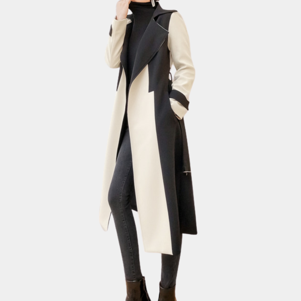 Trench-coat stylé pour femme avec une élégante ceinture