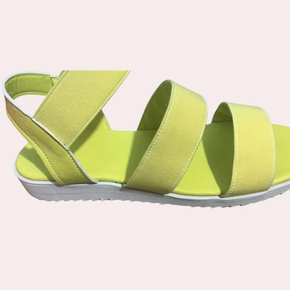 Sandales pour femmes à la mode et confortables avec des lanières tendance