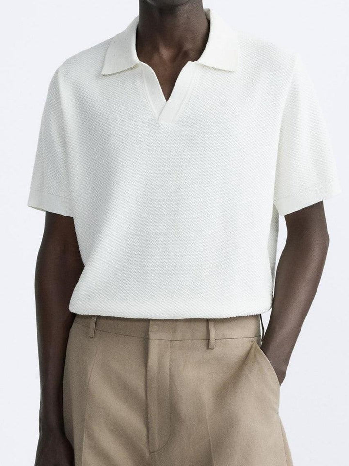 Polo en tricot classique élégante en blanc éclatant