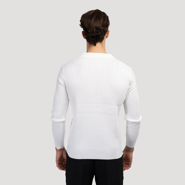 <p>Polo en maille élégante à manches longues pour un look sophistiqué</p>