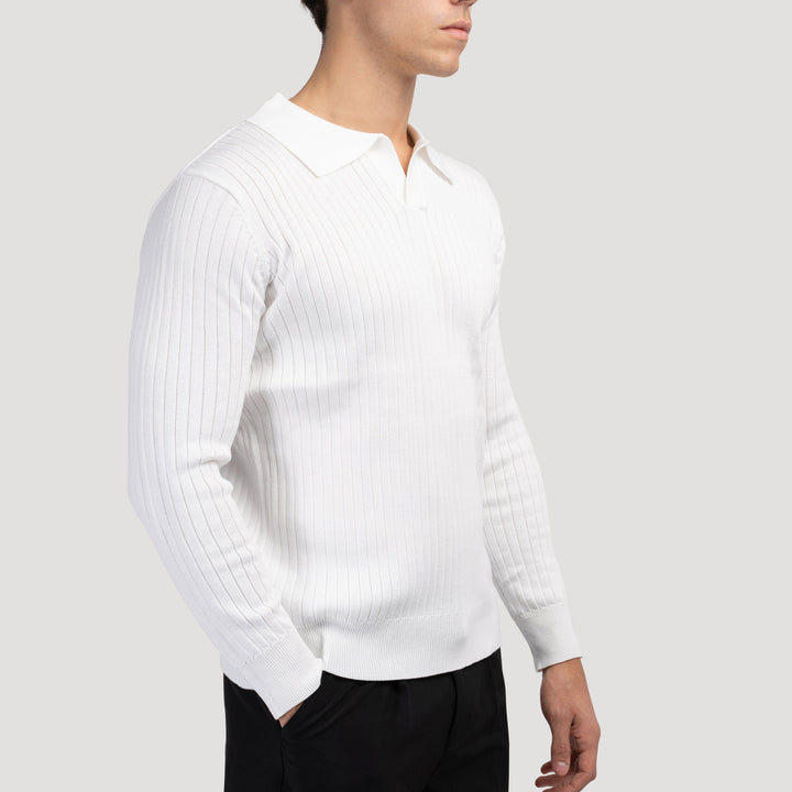 <p>Polo en maille élégante à manches longues pour un look sophistiqué</p>