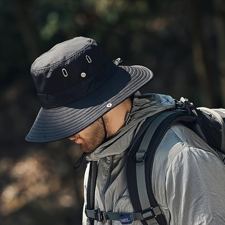 Chapeau de soleil SunDrift avec protection UV, idéal pour la randonnée, les voyages et le plaisir à la plage.