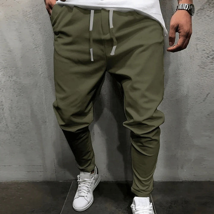 ALOJZ - Des pantalons stylés et confortables pour les fashionistas masculins