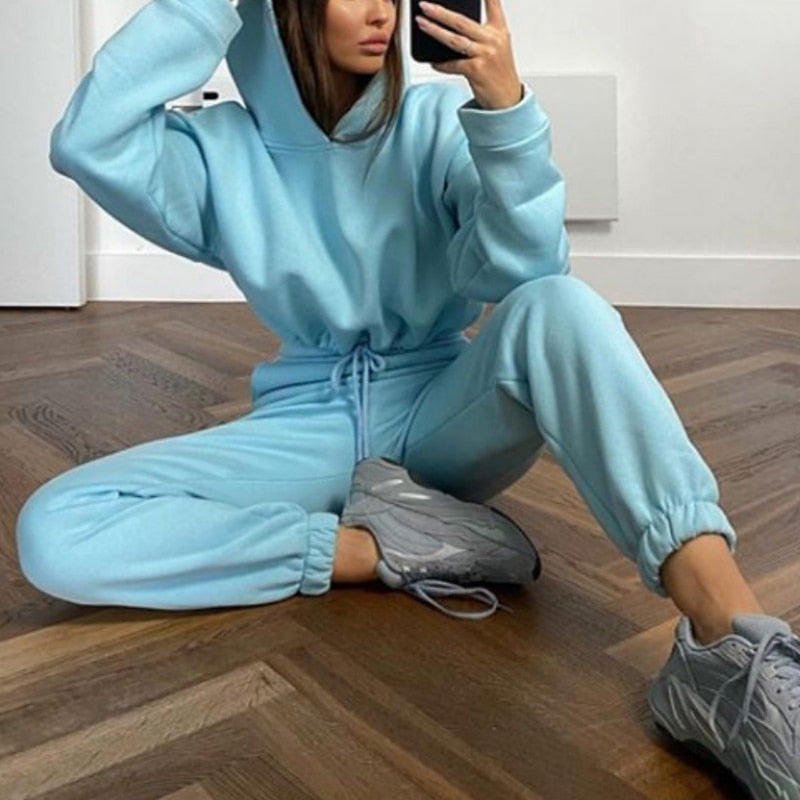 Ensemble BeChill pour Femmes | Confortable et Élégant Ensemble de Jogging Court pour des Jours Casual Chauds