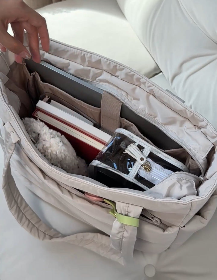Sac à bandoulière spacieux et élégant pour tous vos objets essentiels