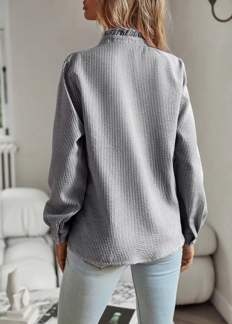 Blouse élégante pour femme à manches longues avec volants pour un look chic | Mecca