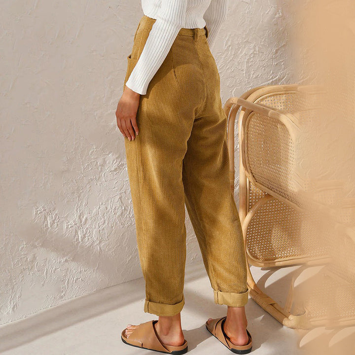 Arianna - Des pantalons de printemps élégants pour un look raffiné